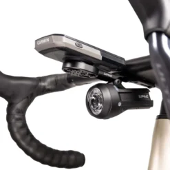 Aero Cockpit Halterung mit Garmin und GoPro Aufnahme