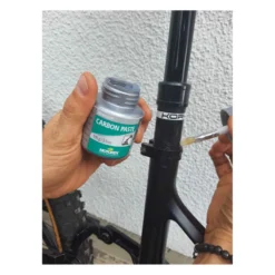 Carbon Paste Montagepaste (100 g)