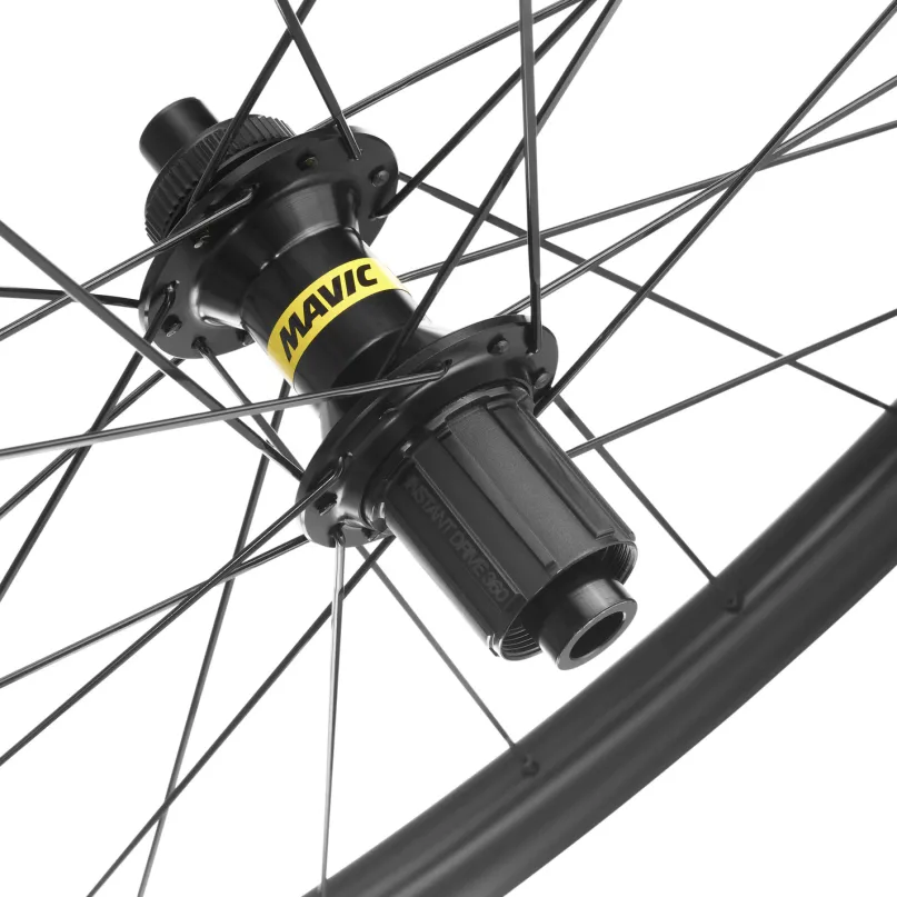 Cosmic S 42 Carbon Disc 28" Laufradsatz