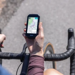 Edge 1050 Bundle GPS Fahrradcomputer inkl. HRM Dual, Geschwindigkeits- und Trittfrequenzsensor