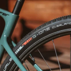 G-One Overland Gravel Reifen (28")