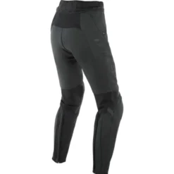 Pony 3 Lady Lederhose