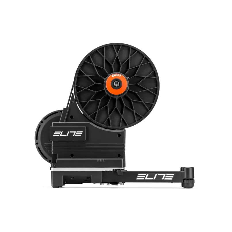 Rollentrainer Avanti mit Zwift Cog und Click Schalthebel