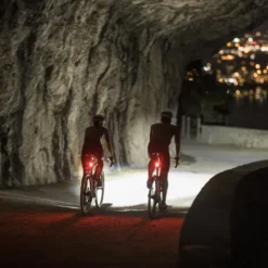 Rotlicht Pro StVZO Fahrrad Rücklicht mit Bremslichtfunktion